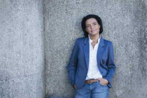 Portræt til branding for konsulent på Fyn – selvsikker og naturlig